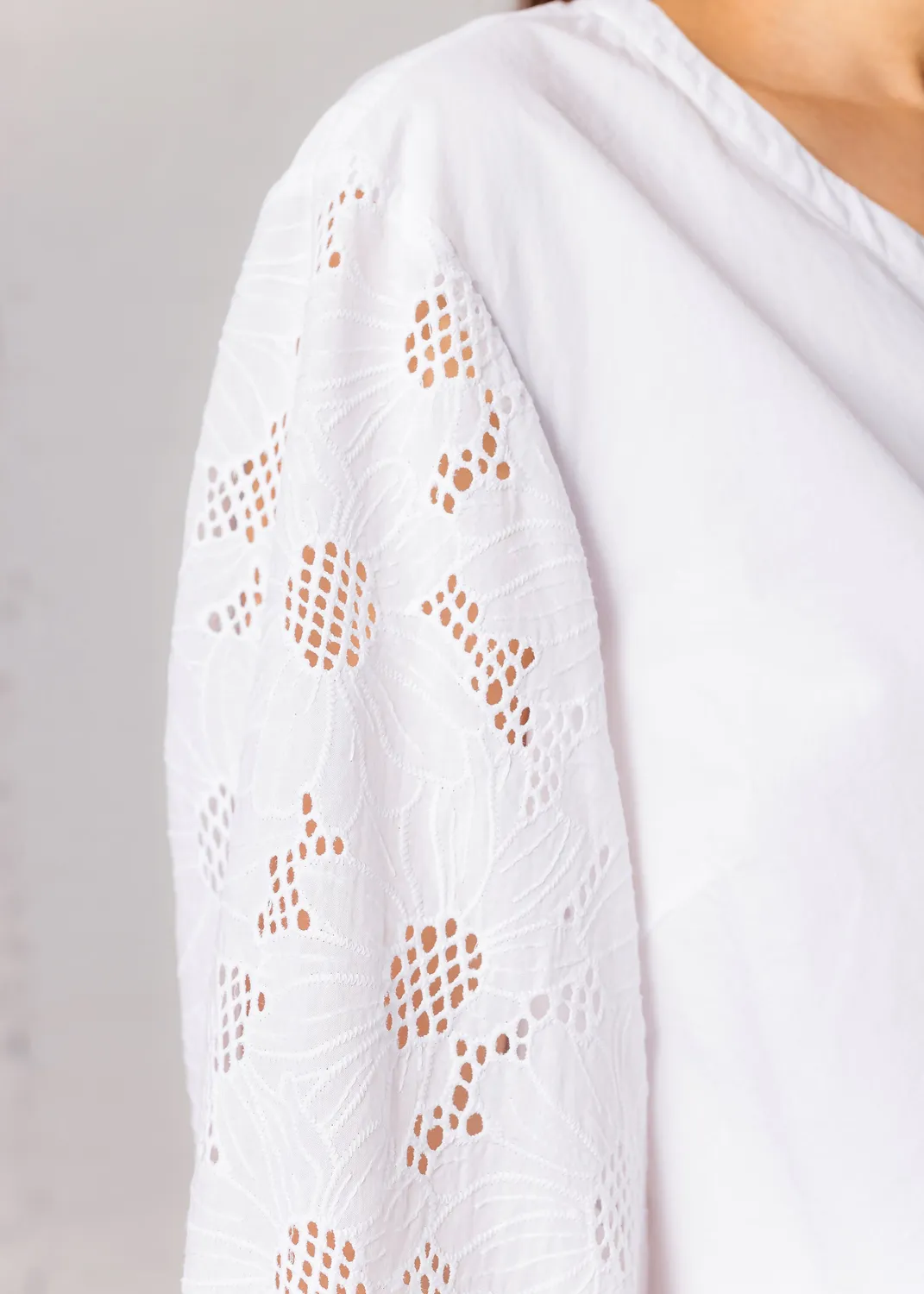 Senatex Bluse mit Spitzen-Ärmeln Bluse White Baumwolle