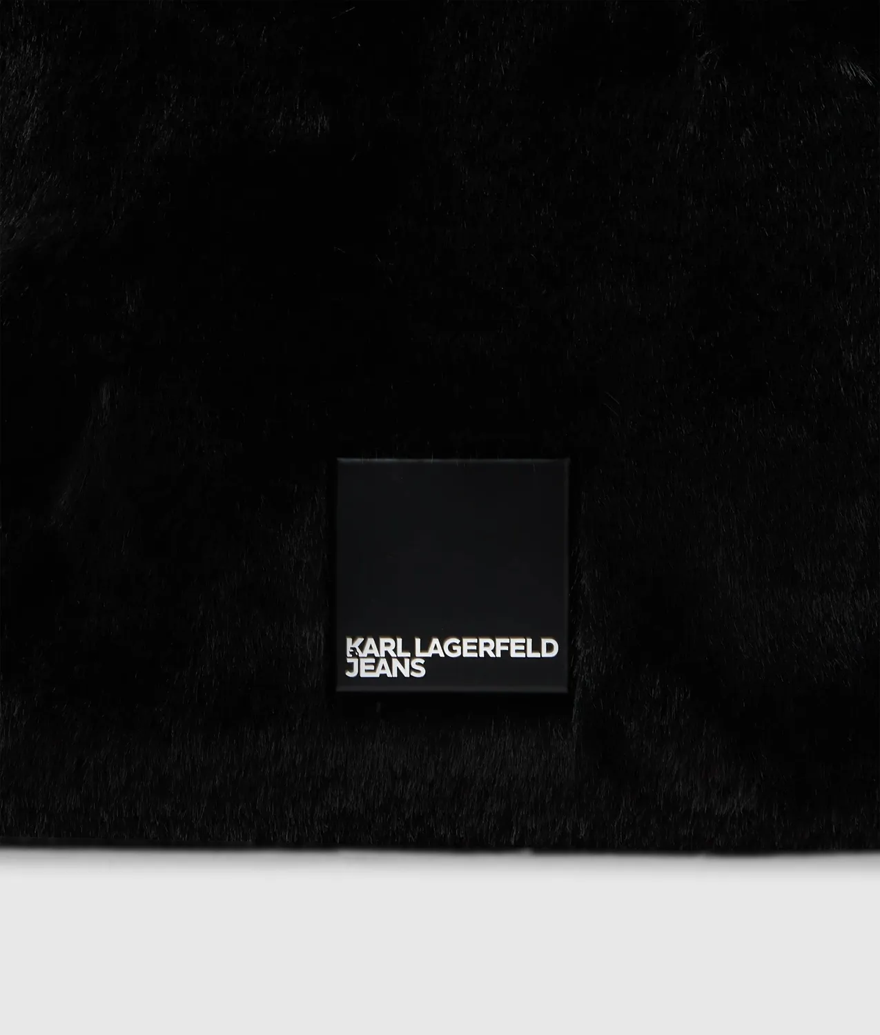 Karl Lagerfeld Jeans Box Logo Furry Mini Tote Bag Plüsch