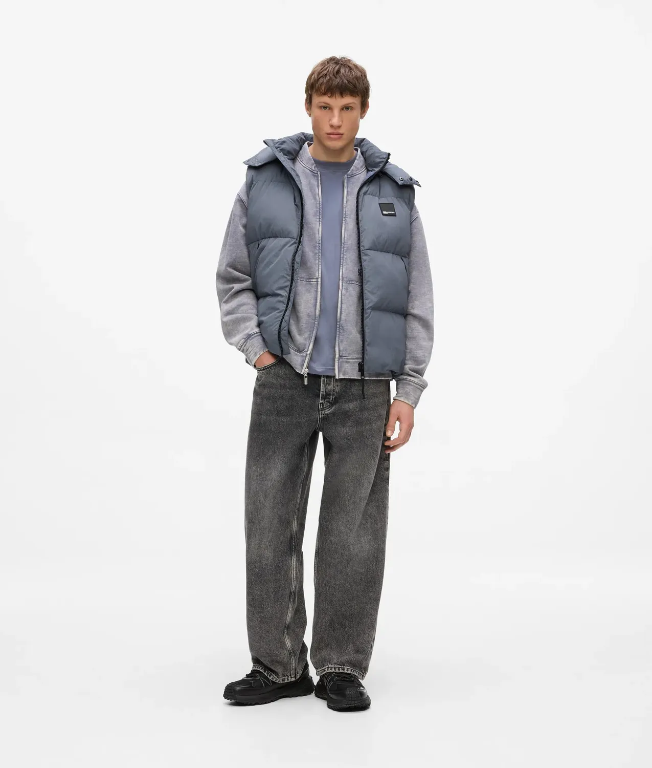 Karl Lagerfeld Jeans Puffer Weste mit Kapuze wattiert
