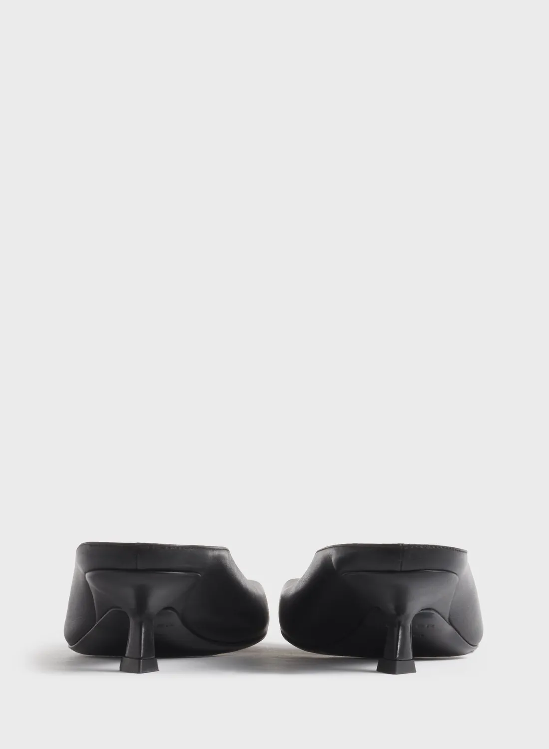 Mugler Square Mules 45 Pantoletten Leder schwarz