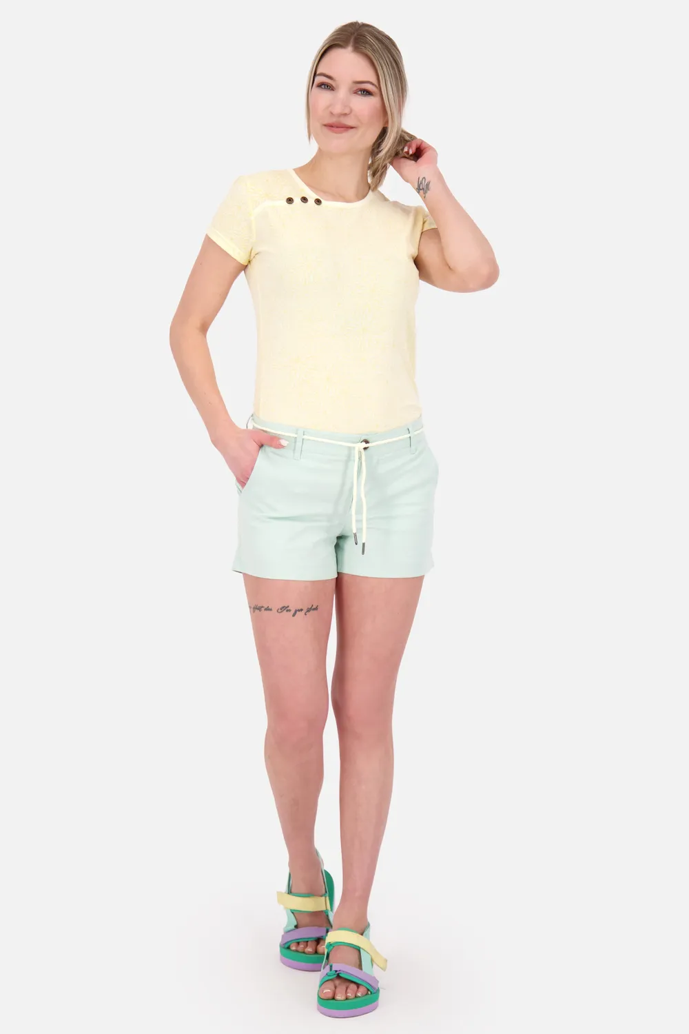 Alife & Kickin JuleAK A Damen Shorts Hellgrün Chino