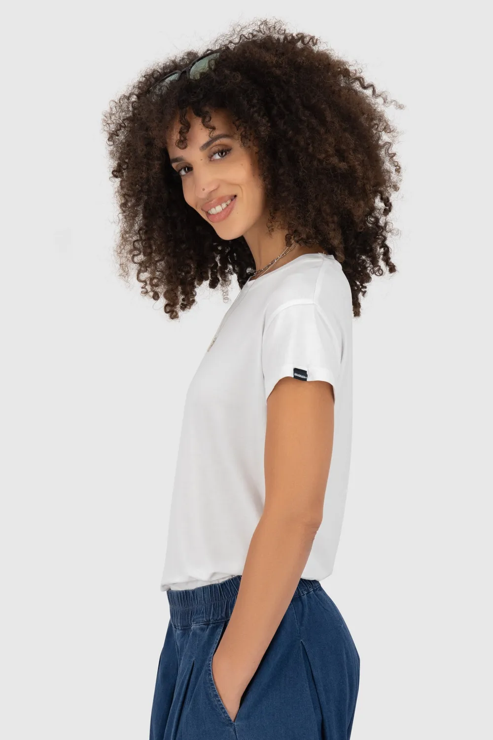 Alife & Kickin AriAK Shirt Weiß Viskose tailliert