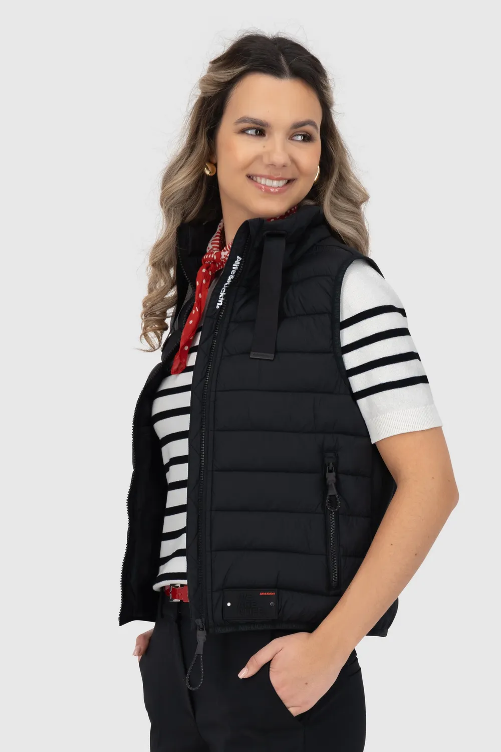 Alife & Kickin RujaAK A Weste Schwarz Hybrid Stepp