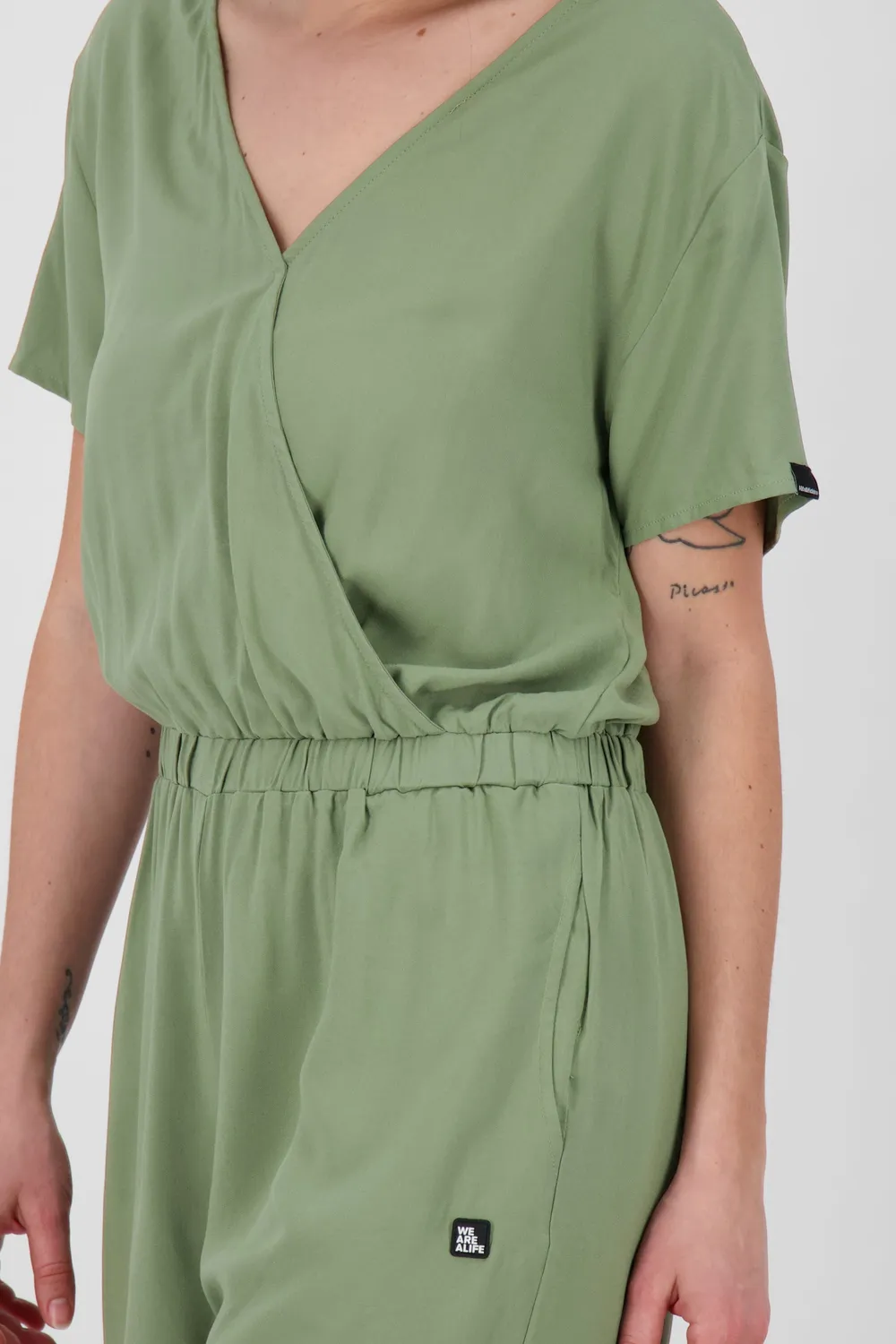 Alife & Kickin HellaAK A Jumpsuit Grün kurz Viskose