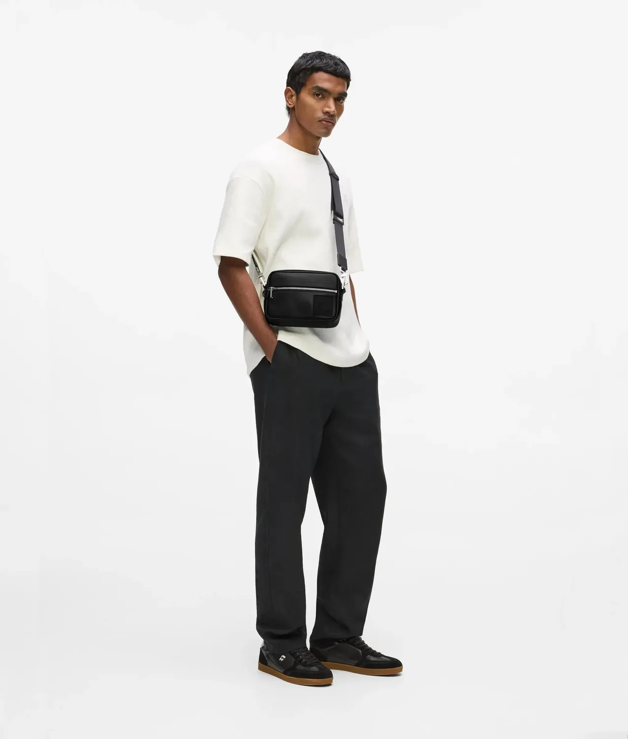 Karl Lagerfeld Monogram Camera Bag Umhängetasche