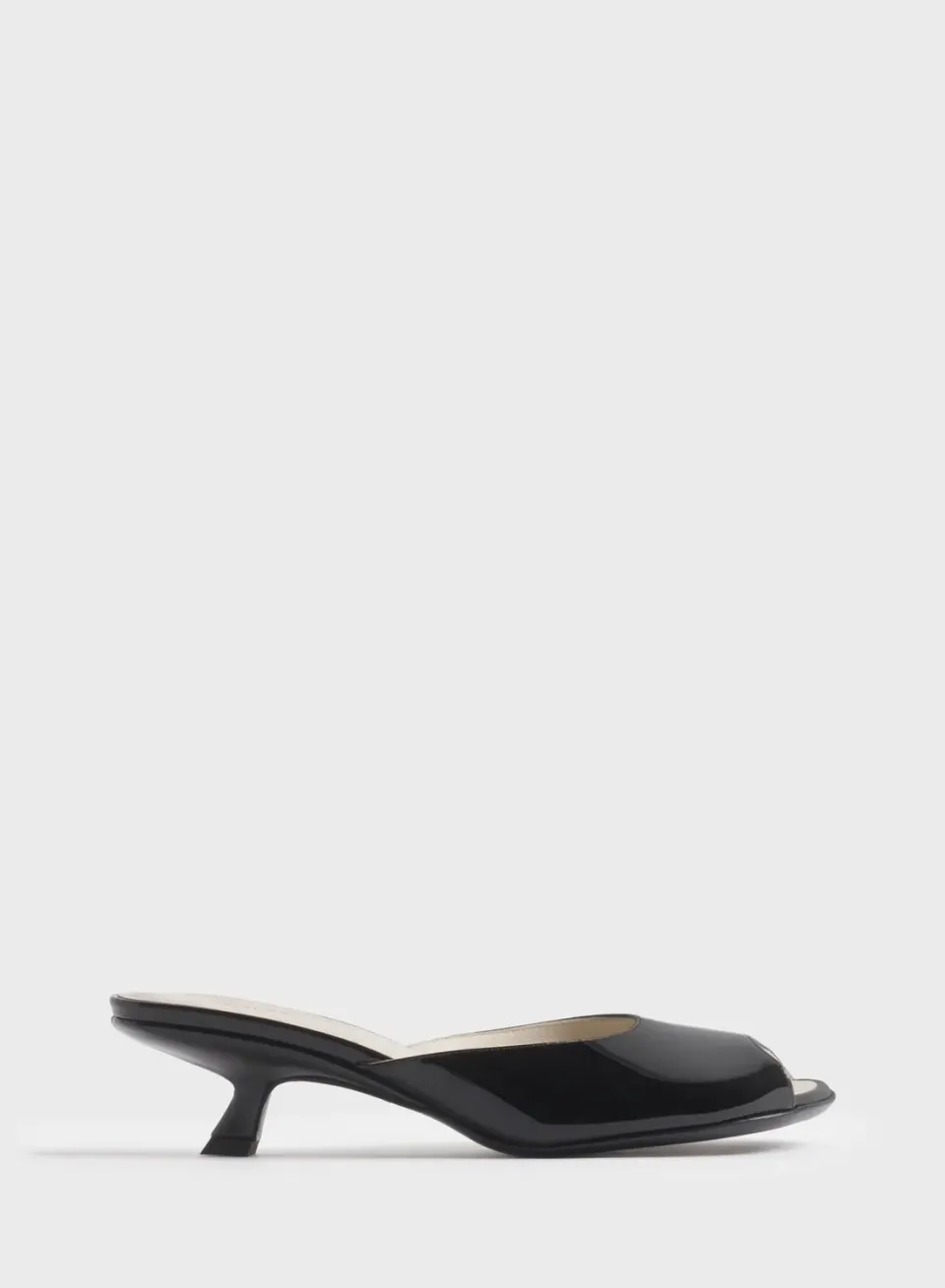 Mugler Mules 45 Peep-Toe Pantoletten Schwarz Lack