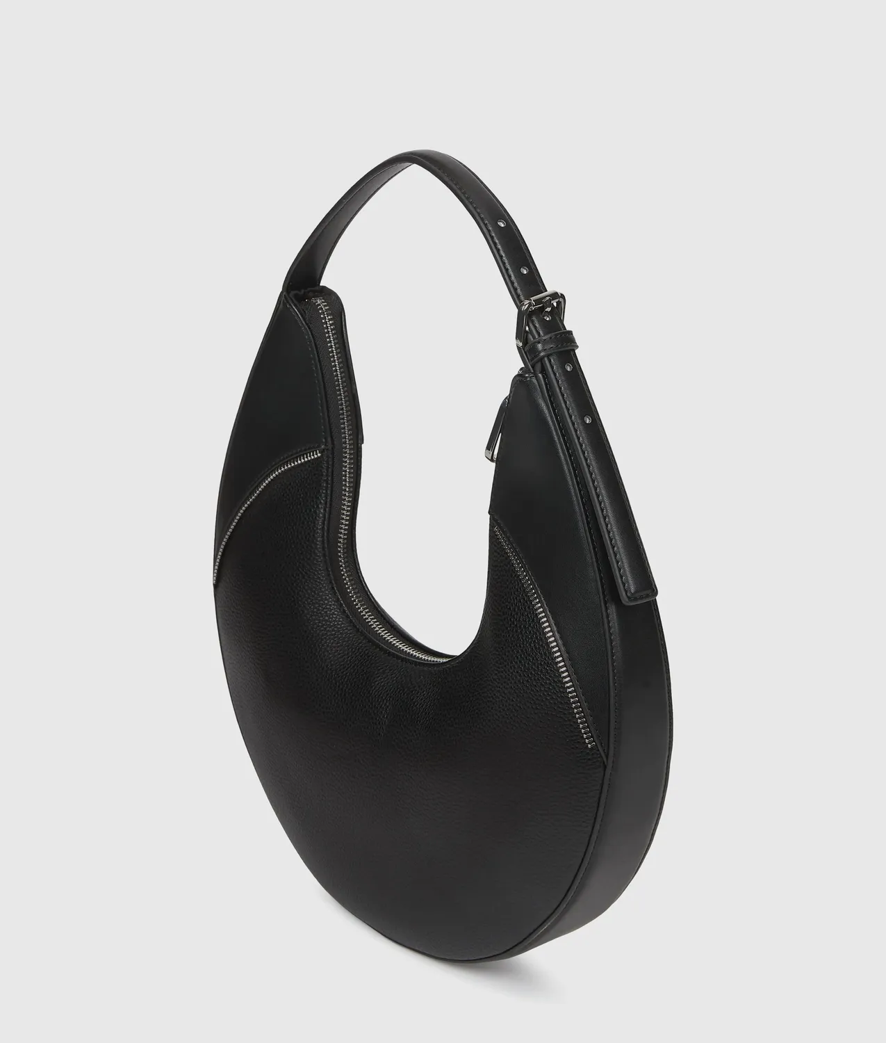 Karl Lagerfeld Rebel Hobo Bag Halbmond schwarz