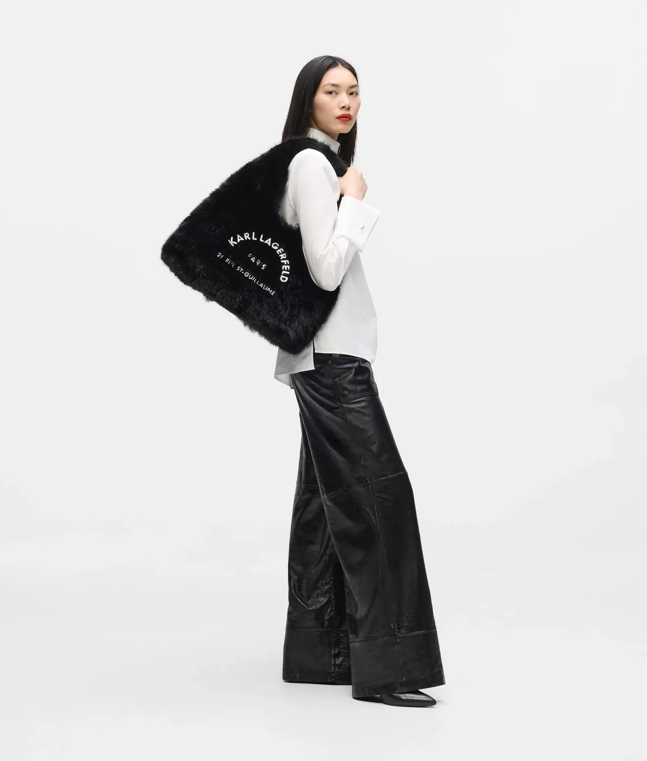 Karl Lagerfeld Rue St-Guillaume Hobo Plüsch
