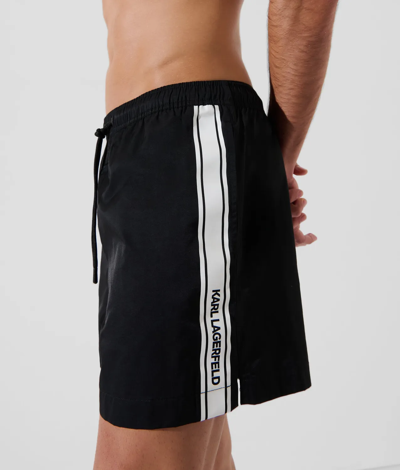 Karl Lagerfeld Logo Boardshorts Badeshorts kurz gestreift