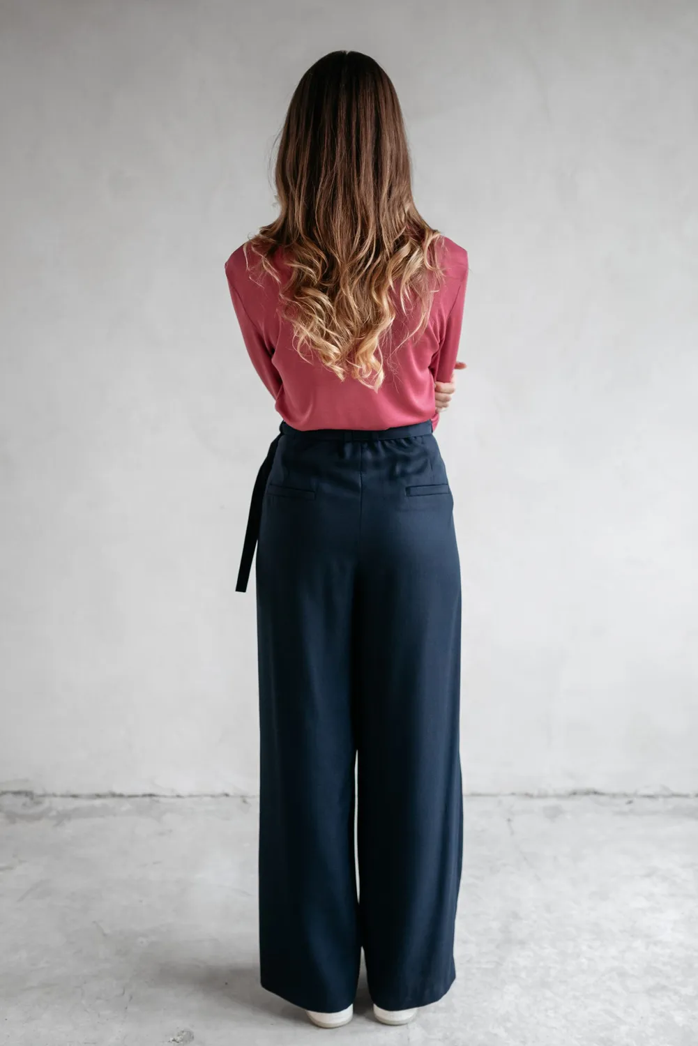 isarti Piega Hose Notte Blu Tencel weit