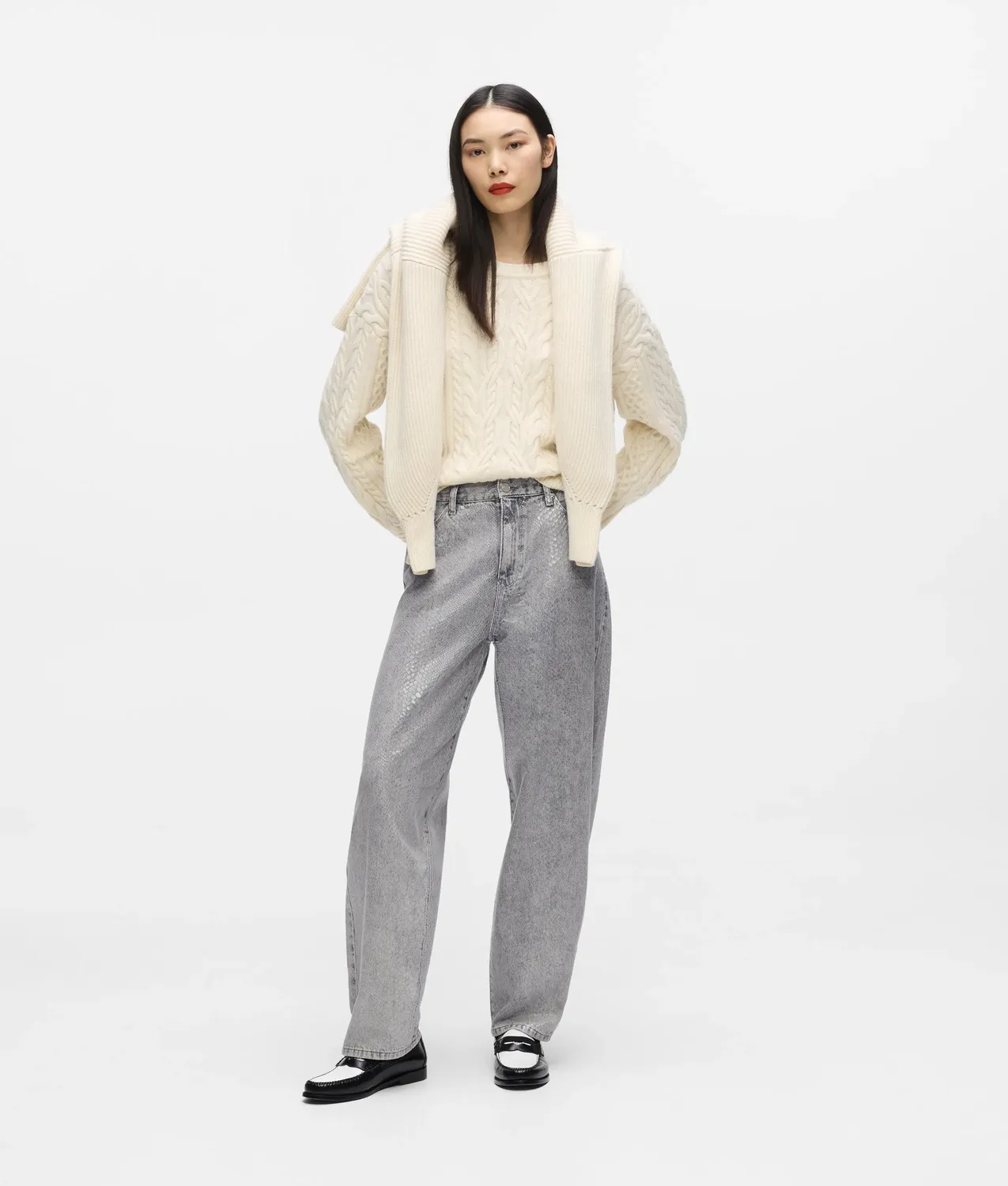 Karl Lagerfeld Barrel-Leg Jeans Coated Python 24-30