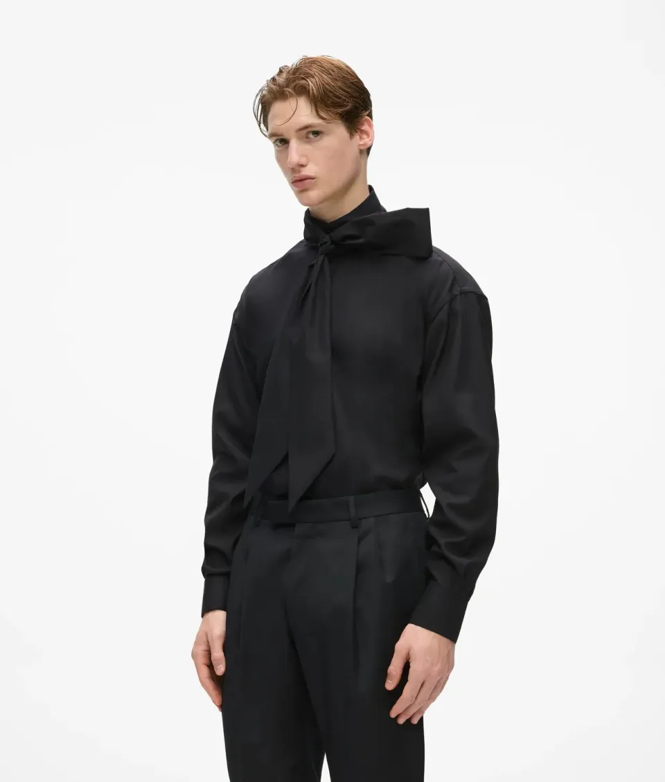 Karl Lagerfeld KL Studio Tie-Neck Hemd Schluppe weiß
