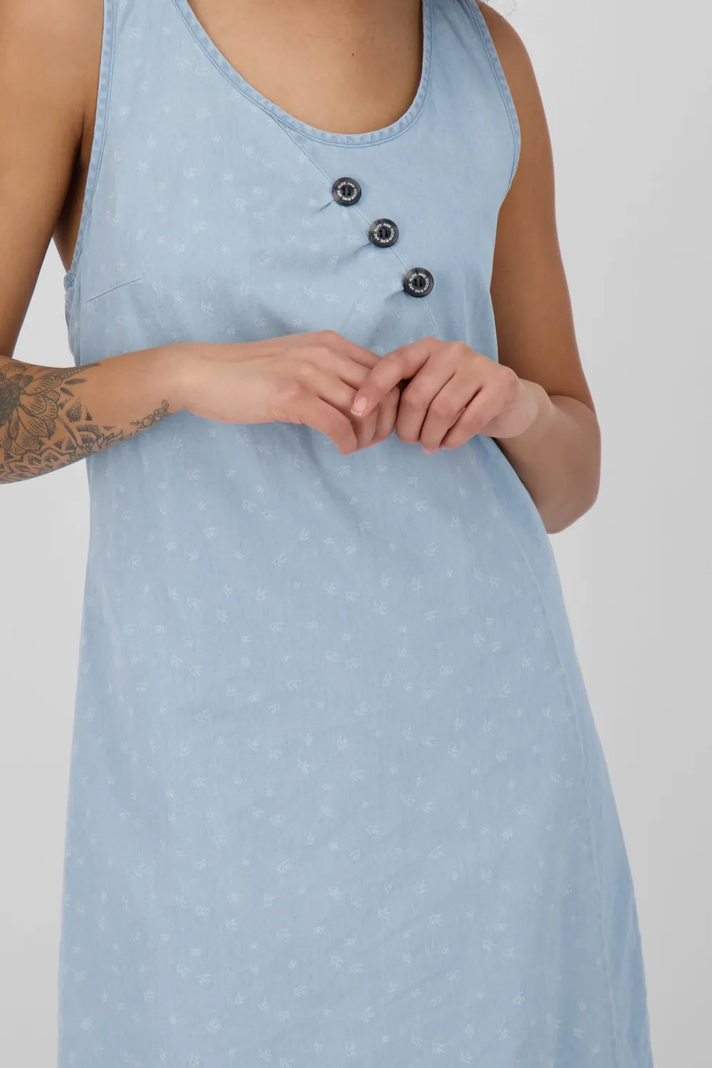 Alife & Kickin CameronAK DNM B Kleid hellblau kurz