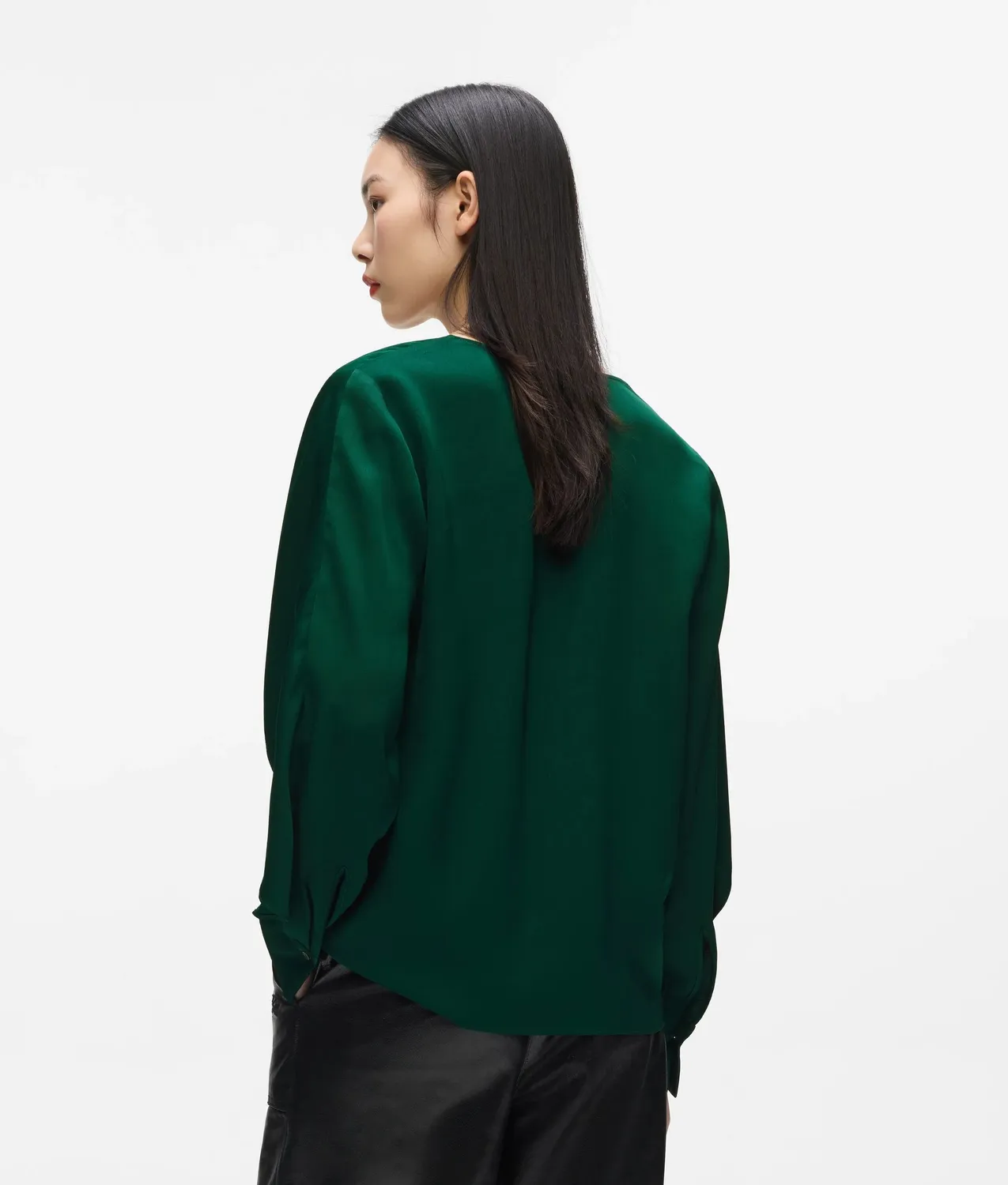 Karl Lagerfeld V-Neck Flounce Bluse Rüschen weiß