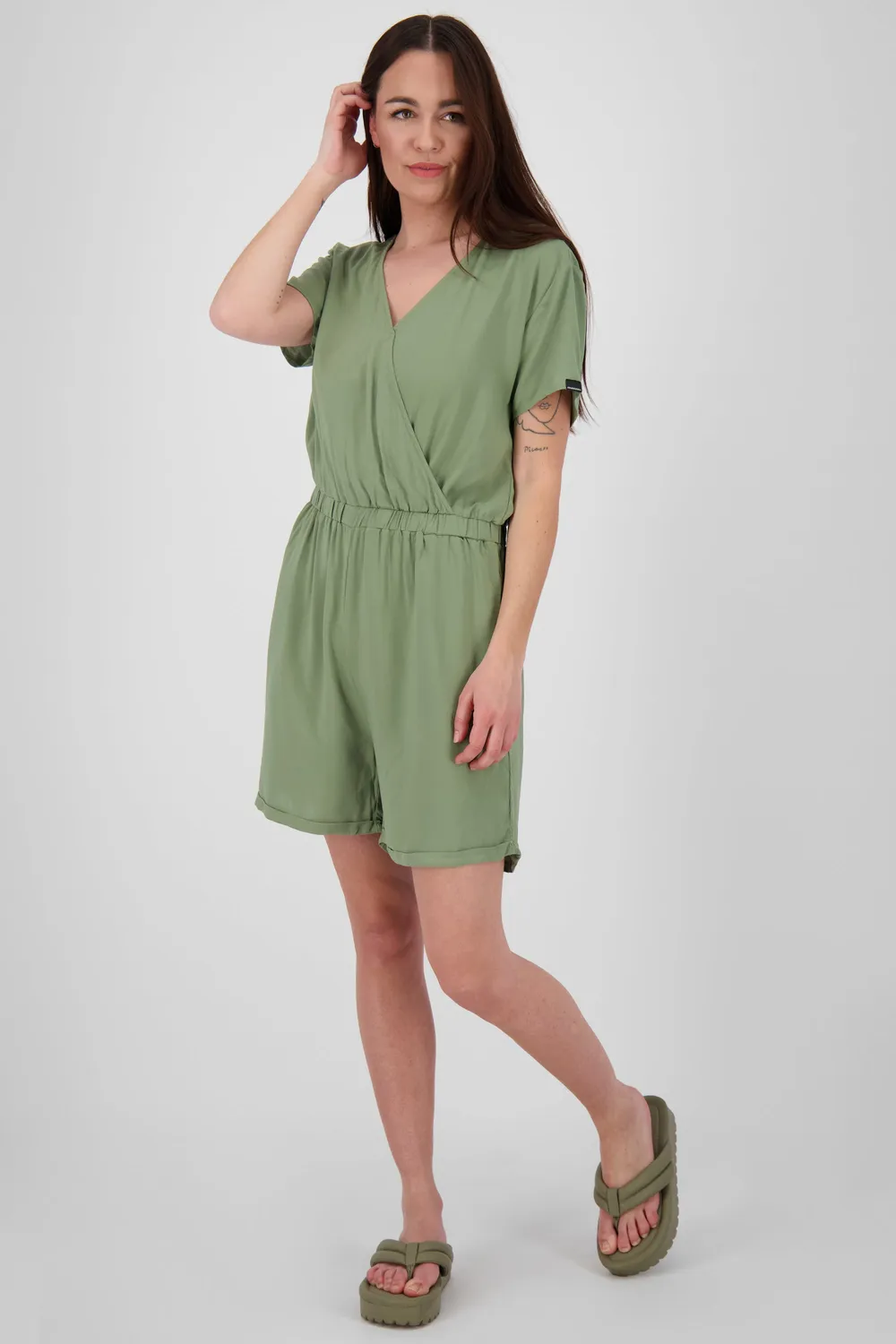 Alife & Kickin HellaAK A Jumpsuit Grün kurz Viskose