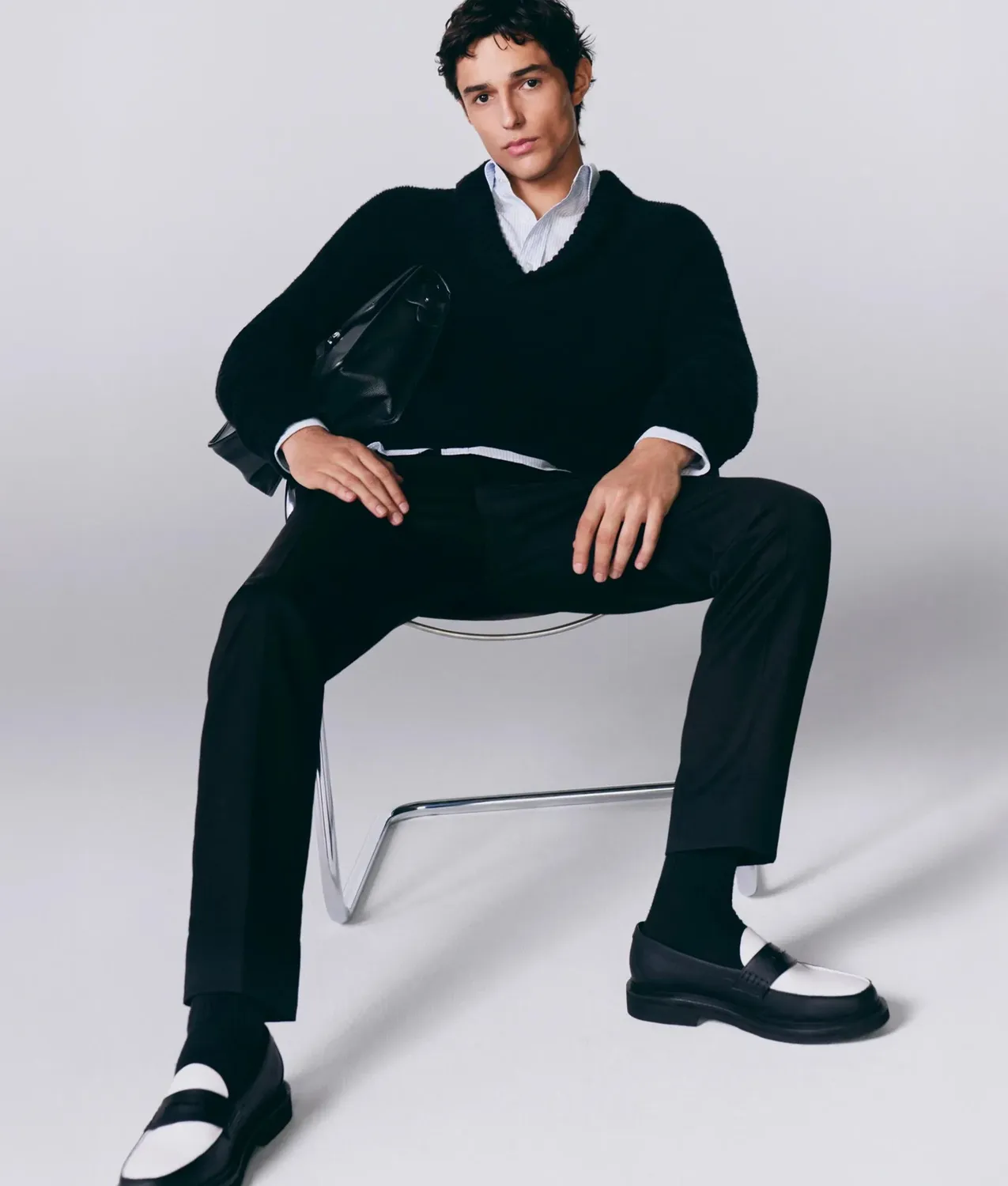 Karl Lagerfeld V-Neck Strickpullover Wolle mit Anstecker