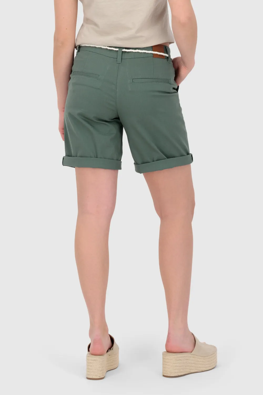 Alife & Kickin AyanaAK A Shorts Damen Dunkelgrün