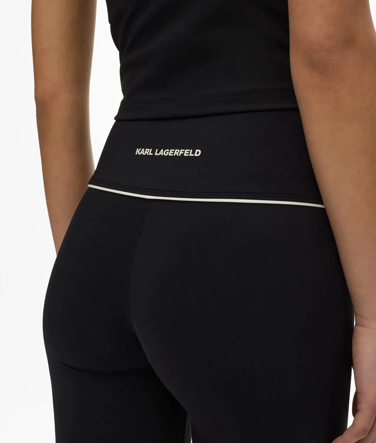 Karl Lagerfeld Contrast Piping Shorts mit Paspel