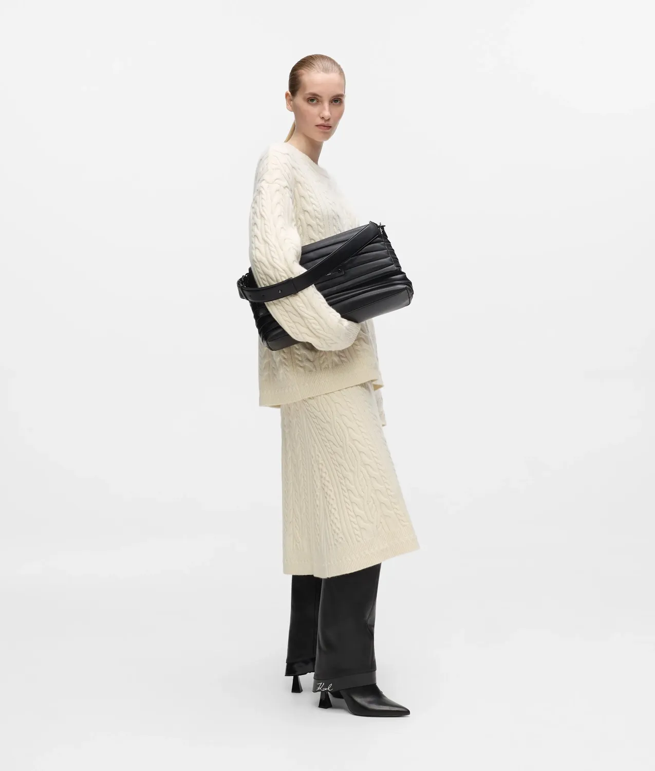 Karl Lagerfeld K/Essential Plié Schultertasche Stepp