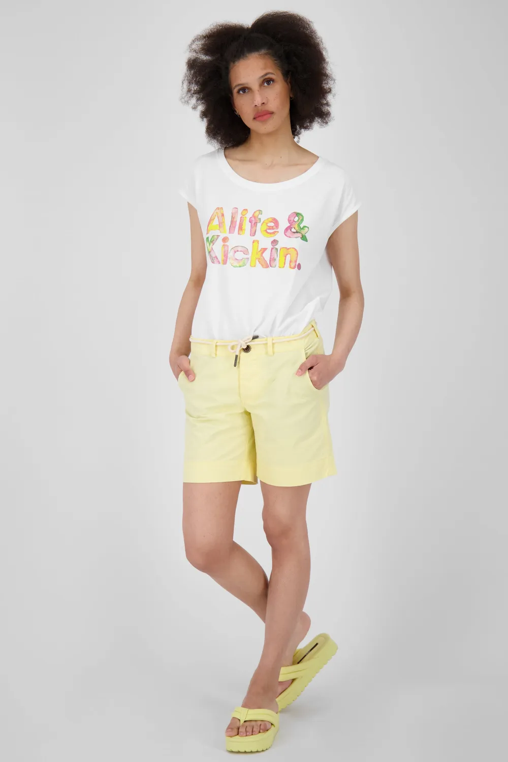 Alife & Kickin JuleAK Long Shorts Gelb mit Kordelzug