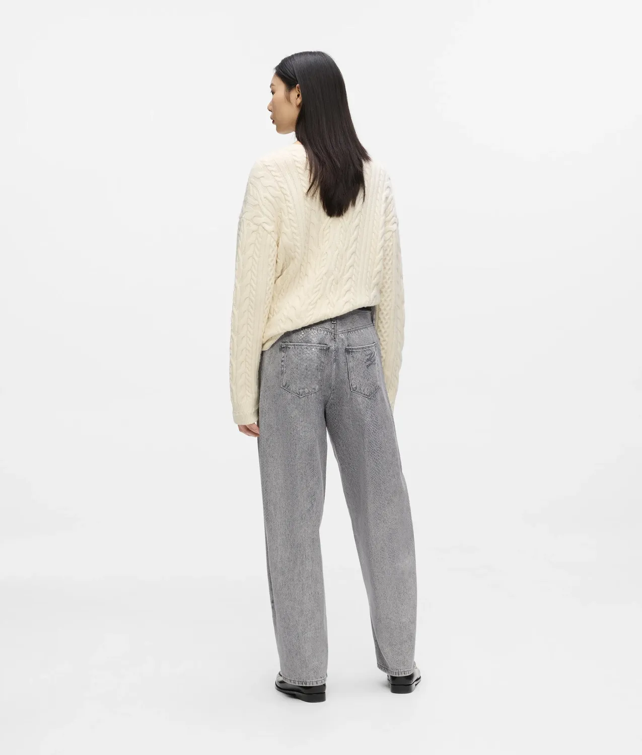 Karl Lagerfeld Barrel-Leg Jeans Coated Python 24-30