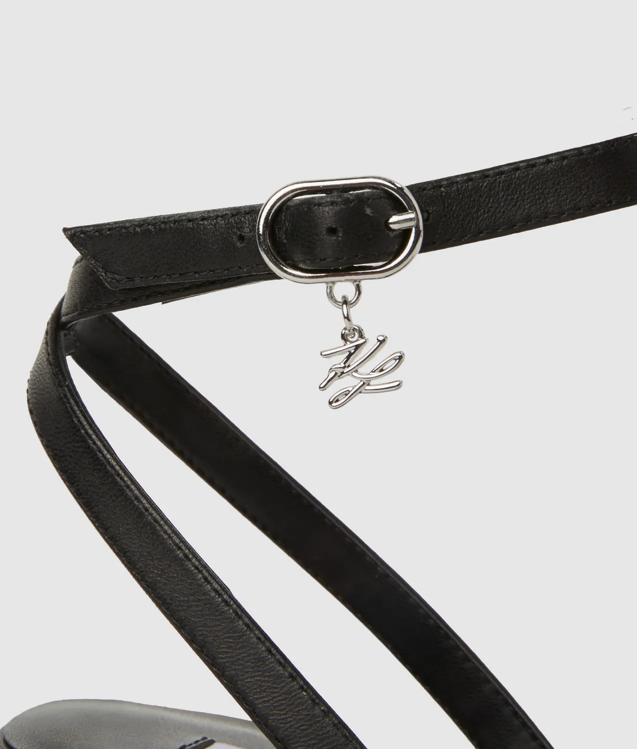 Karl Lagerfeld Karmel Sandalen Absatz Knöchelriemen