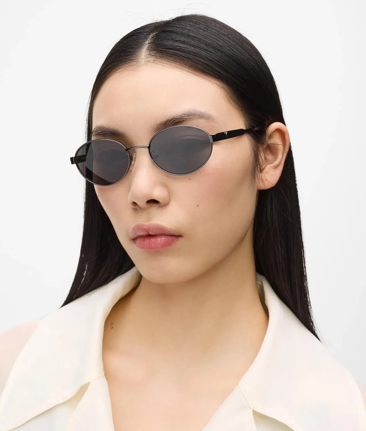 Karl Lagerfeld Monogram Oval Sonnenbrille Metall