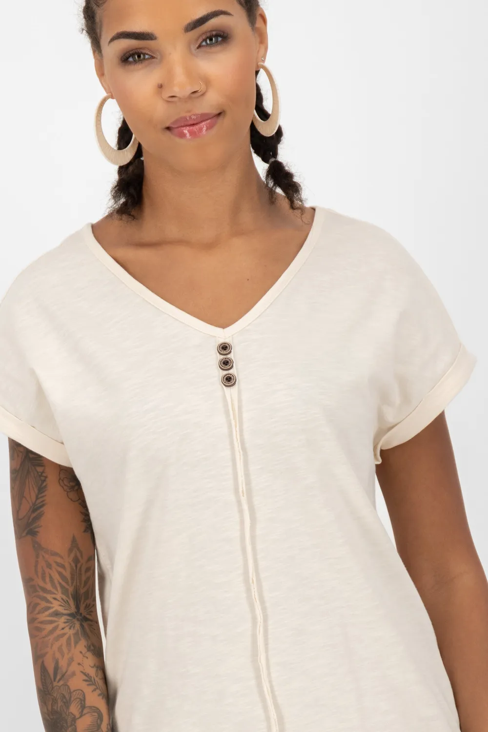 Alife & Kickin AnaisAK A Shirt Beige Baumwolle V-Ausschnitt