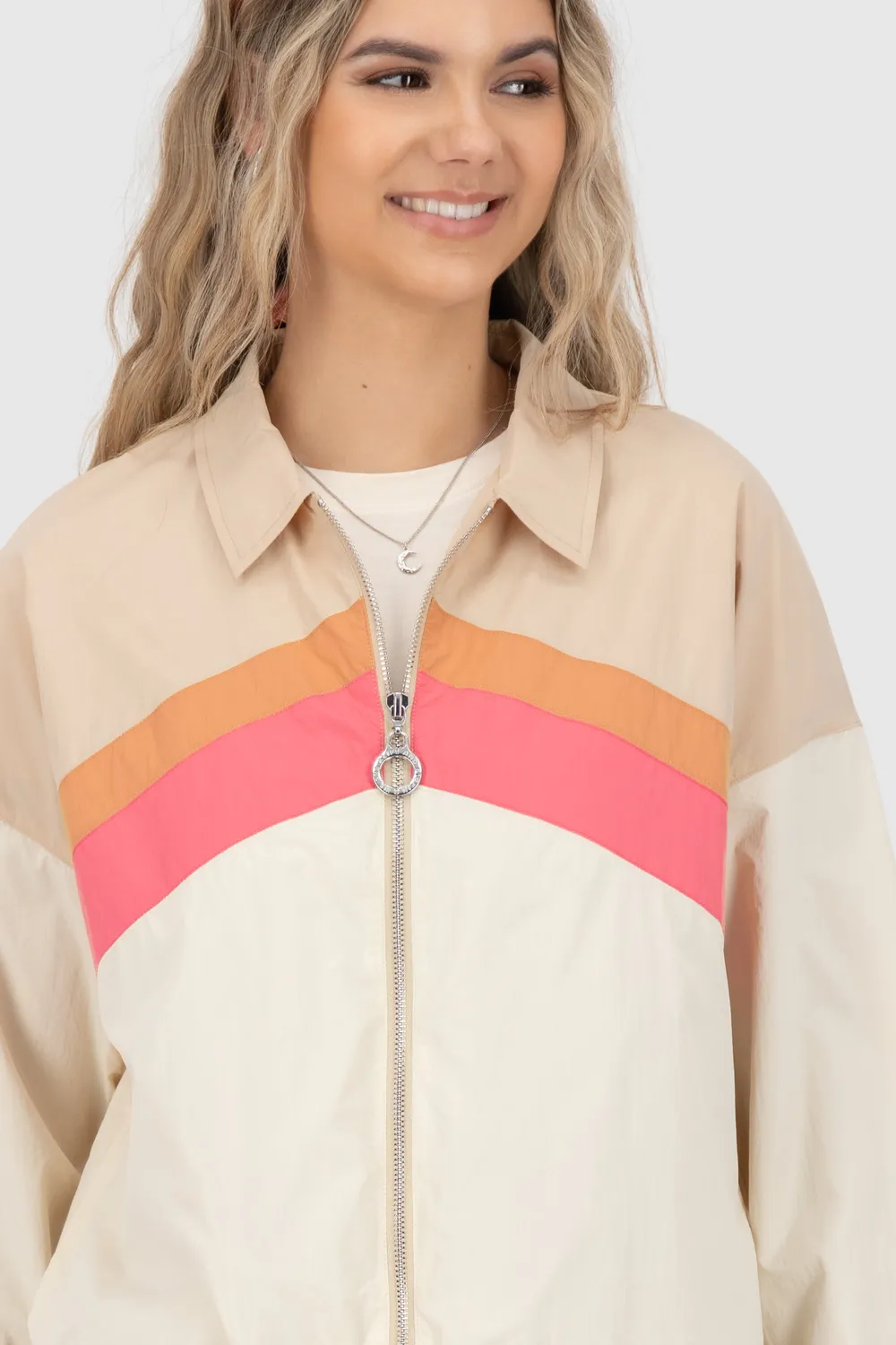 Alife & Kickin RyaAK A Jacke Damen braun leicht