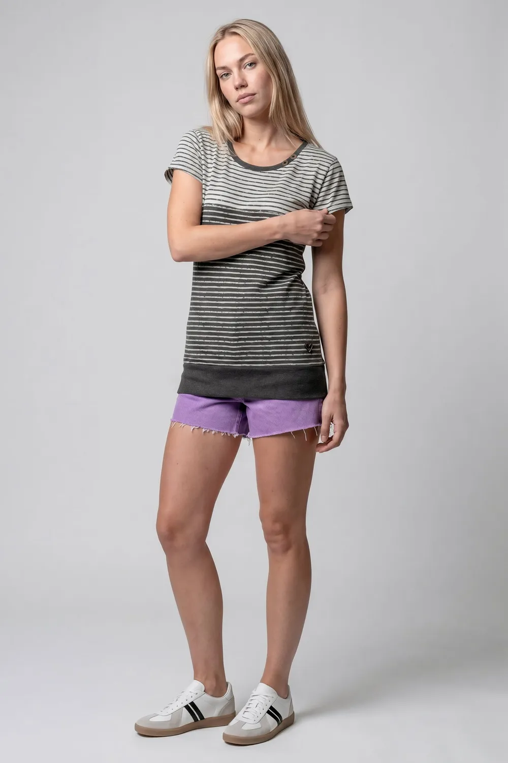 Alife & Kickin CosmaAK B T-Shirt schwarz Damen