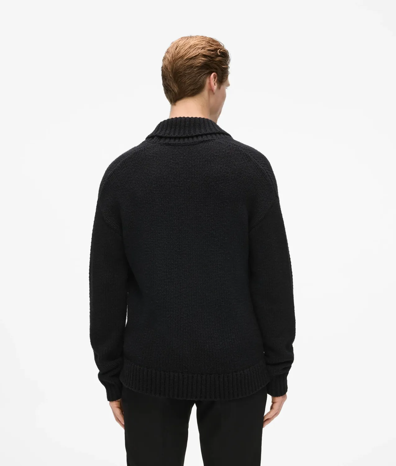 Karl Lagerfeld V-Neck Strickpullover Wolle mit Anstecker