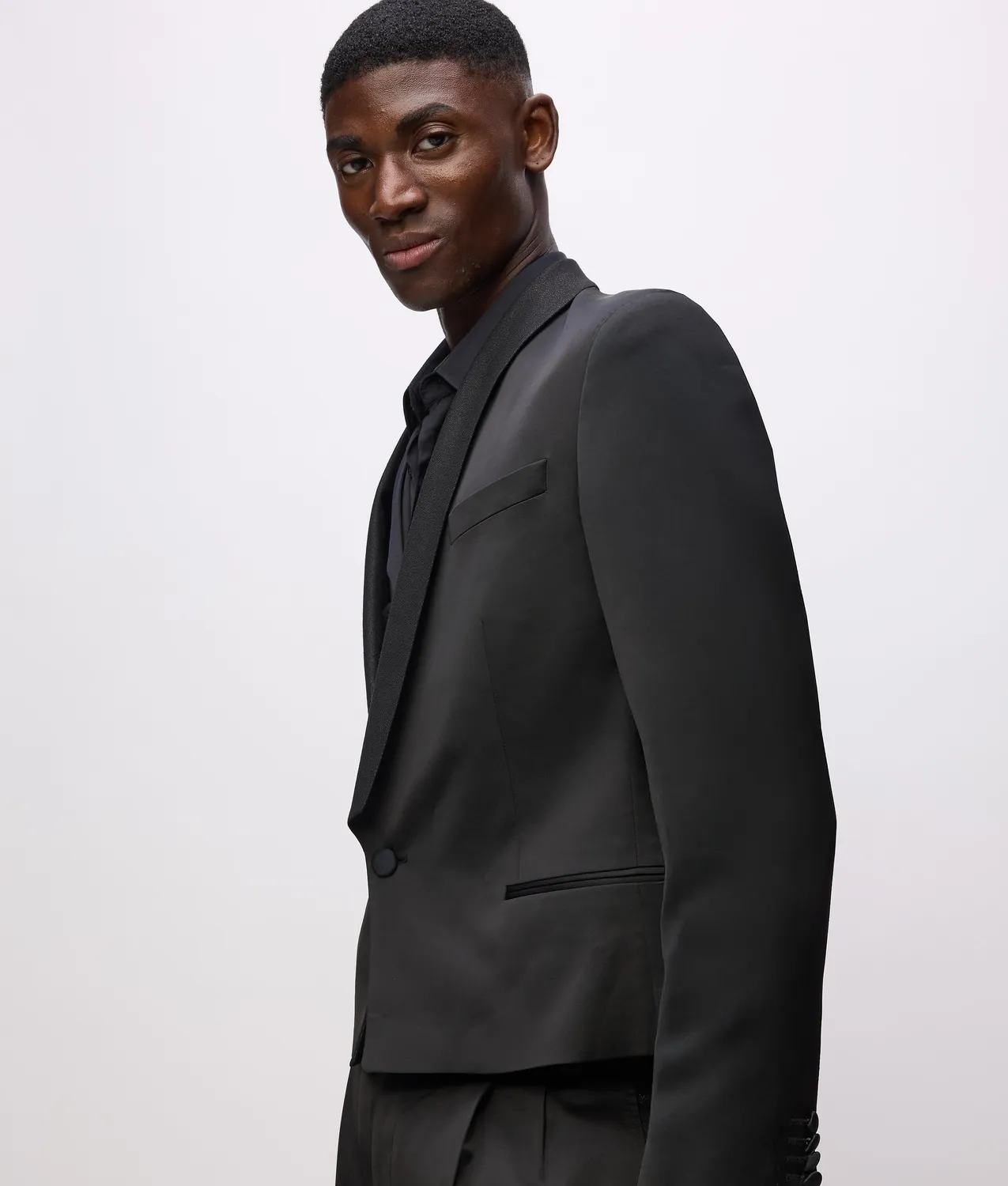 Karl Lagerfeld KL Studio Blazer cropped Satinkragen