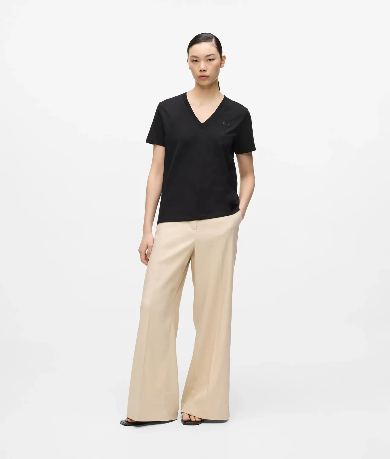 Karl Lagerfeld Signature V-Neck T-Shirt Bio-Baumwolle relaxed