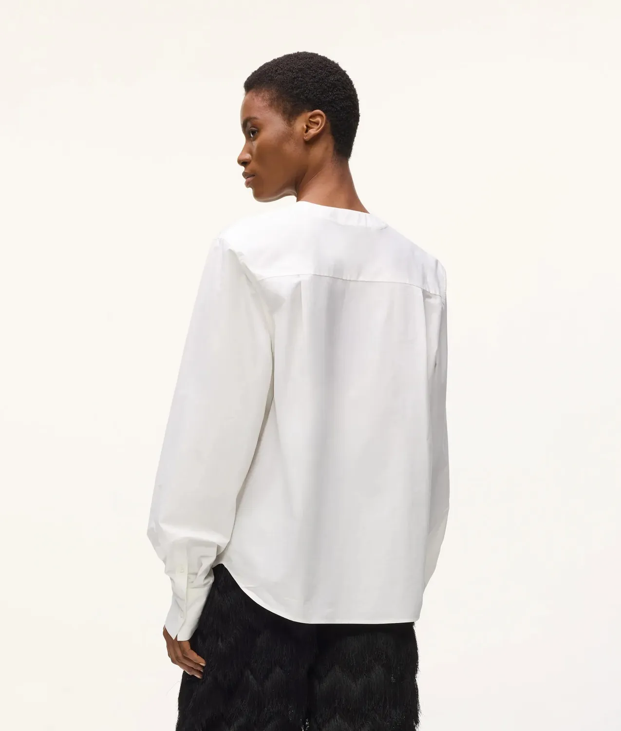 Karl Lagerfeld KL Studio Bluse V-Ausschnitt Falten