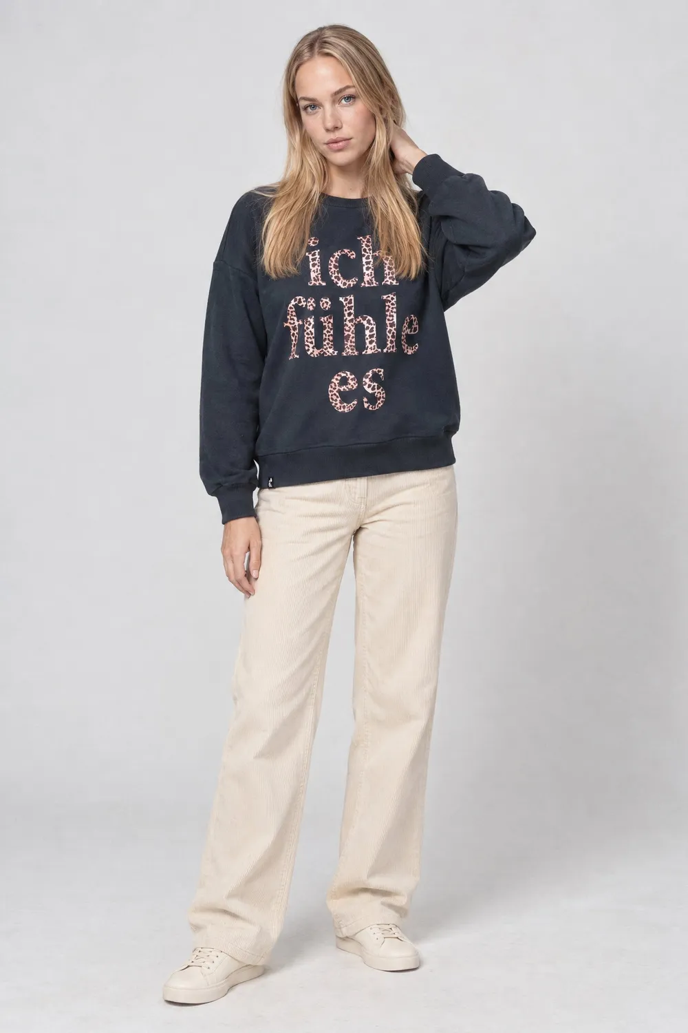 Alife & Kickin ElsaAK P Sweatshirt Dunkelblau Leo-Print